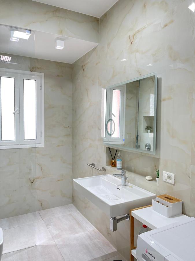 Lungomare Luxury Sea View Apartman *