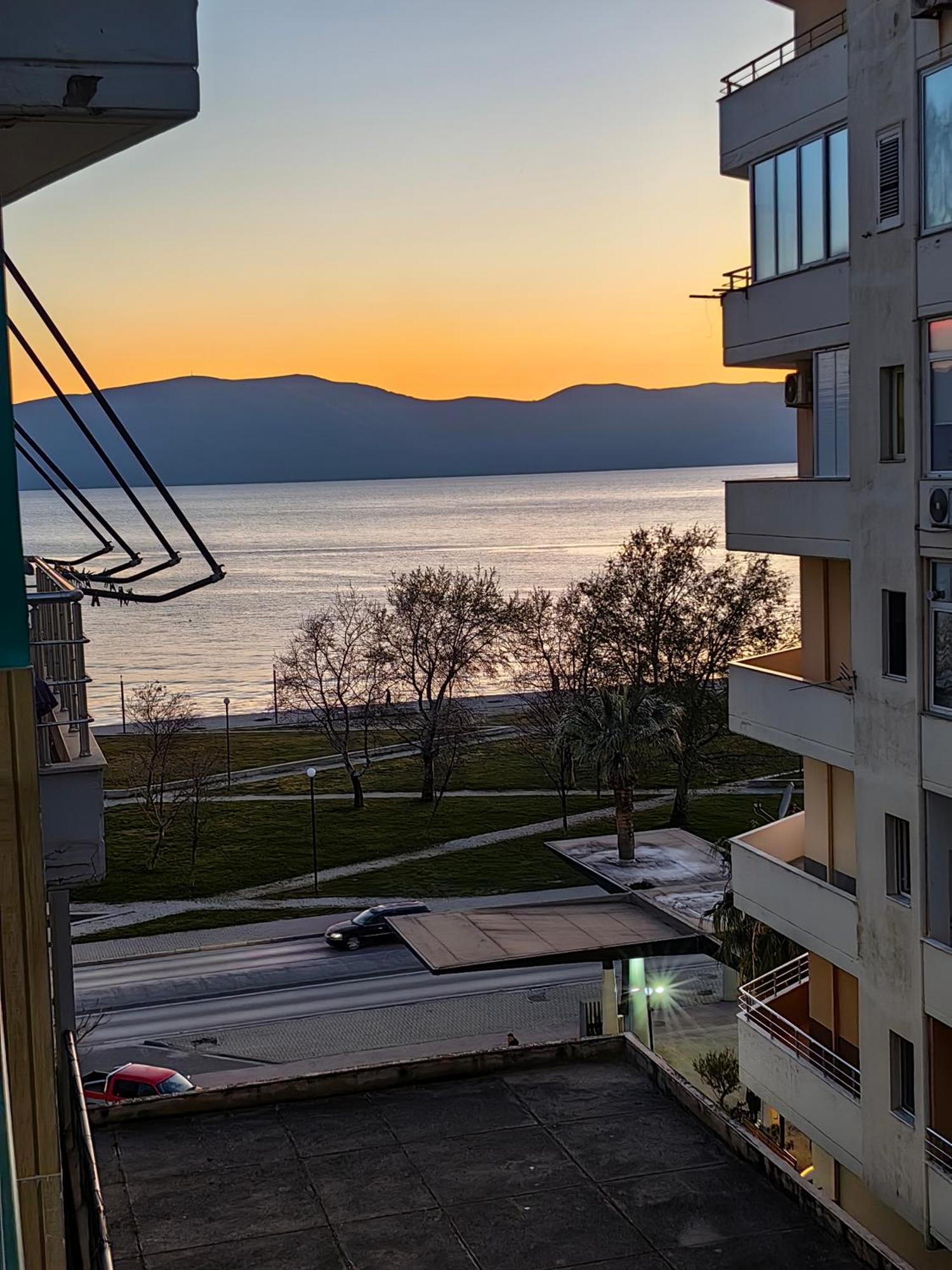 Lungomare Luxury Sea View * Vlora